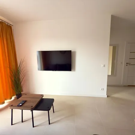 Apartment Diuna Z Dostepem Do Basenu, Silowni, Hali Sportowej, Sauny Gaski (Koszalin)