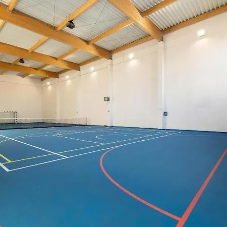 Diuna Z Dostepem Do Basenu, Silowni, Hali Sportowej, Sauny *